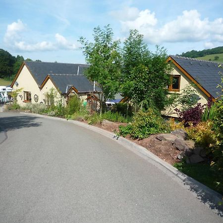 Castle Lodge - Brecon Beacons Accommodation Sennybridge Esterno foto