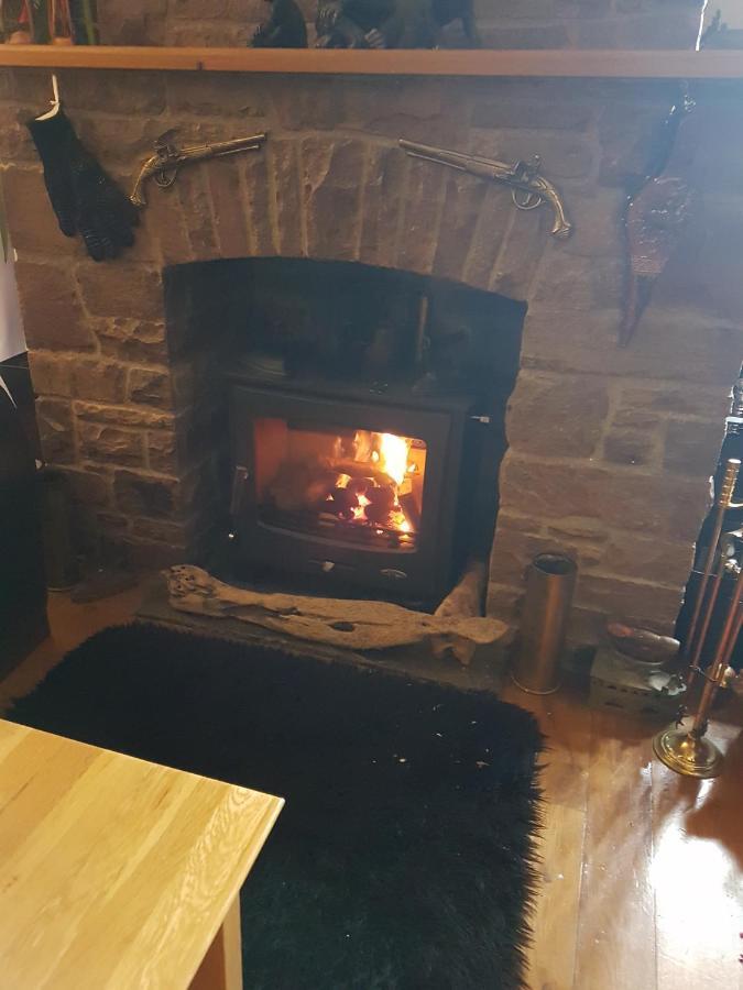 Castle Lodge - Brecon Beacons Accommodation Sennybridge Esterno foto